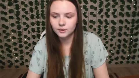 Lina online show from March 2025 05:07:02 AM