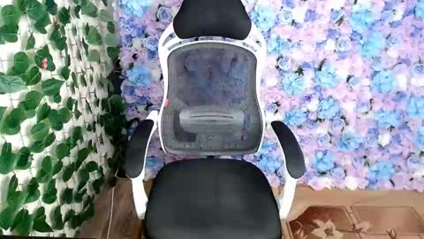 Lina online show from September 2025 05:29:02 AM