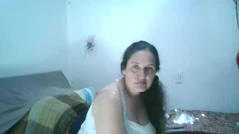 Ximena online show from November 2025 10:32:01 PM