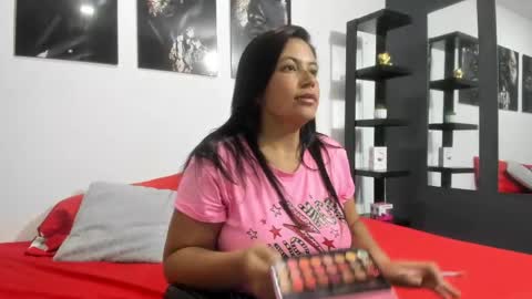 Ximena Rossi online show from May 2026 01:05:01 PM