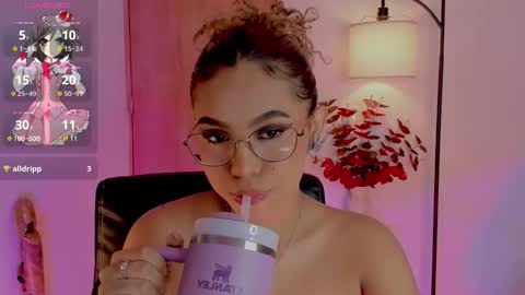 camila online show from September 2025 08:45:01 PM