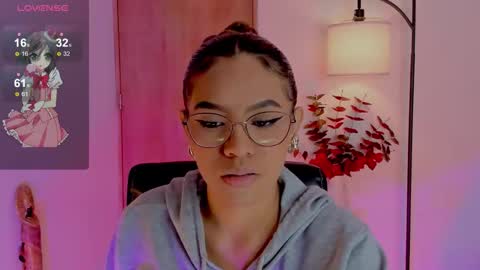 camila online show from October 2025 06:07:02 PM