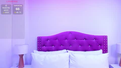 Xime  online show from September 2025 11:28:02 PM