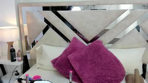 Snapshot of ximena_vasquez8 chatting on January 2026 03:32:01 AM Xime online show from January 2026 03:32:01 AM