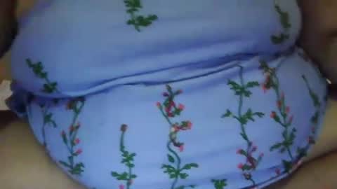 xjuicytits online show from November 2025 03:07:01 AM