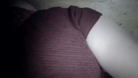 Snapshot of xjuicytits chatting on April 2026 02:04:01 PM xjuicytits online show from April 2026 02:04:01 PM