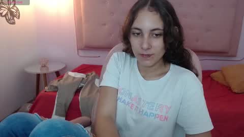 lunna online show from January 2025 07:32:01 PM