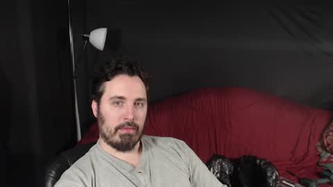Snapshot of xmetalstudx chatting on December 2024 11:51:02 PM MetalstudMaster online show from December 2024 11:51:02 PM