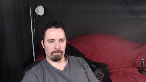 Snapshot of xmetalstudx chatting on January 2025 02:04:02 AM MetalstudMaster online show from January 2025 02:04:02 AM
