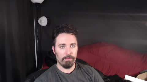 Snapshot of xmetalstudx chatting on February 2025 03:33:01 AM MetalstudMaster online show from February 2025 03:33:01 AM