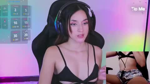 Snapshot of xmialozanoxx chatting on January 2025 07:14:02 AM MiaLozano online show from January 2025 07:14:02 AM