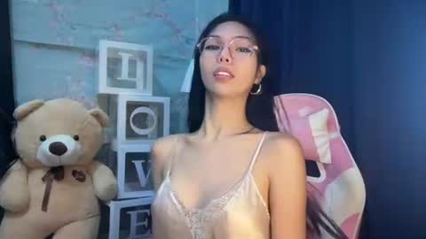 Snapshot of xmonica_cummerx chatting on September 2025 08:36:02 AM Sweet Monica online show from September 2025 08:36:02 AM
