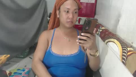 Snapshot of xnewcummachinex chatting on April 2026 09:07:01 AM xnewcummachinex online show from April 2026 09:07:01 AM