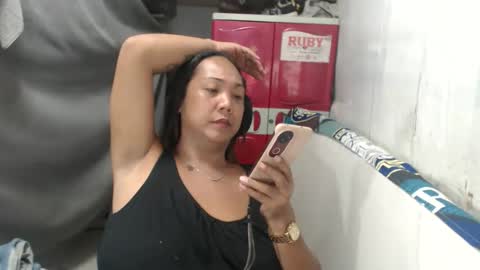 Snapshot of xnewcummachinex chatting on June 2026 07:32:02 AM xnewcummachinex online show from June 2026 07:32:02 AM