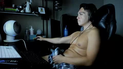 xoalejandroxo6 online show from April 2026 05:43:01 AM