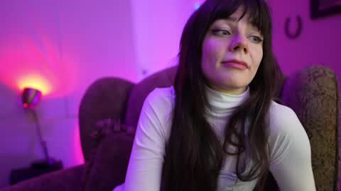 Bella Bondai online show from February 2025 07:43:01 AM