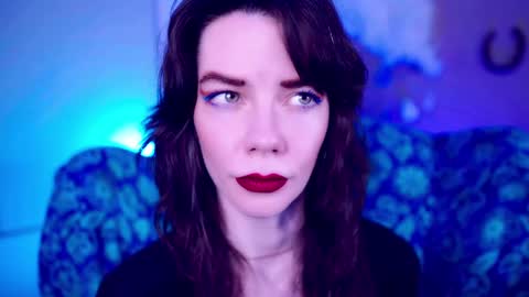 Bella Bondai online show from October 2025 02:18:02 PM