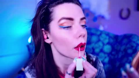 Bella Bondai online show from November 2025 03:17:01 AM