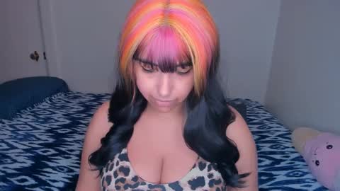 Snapshot of xocurvyrae chatting on February 2025 10:58:01 PM Rae online show from February 2025 10:58:01 PM