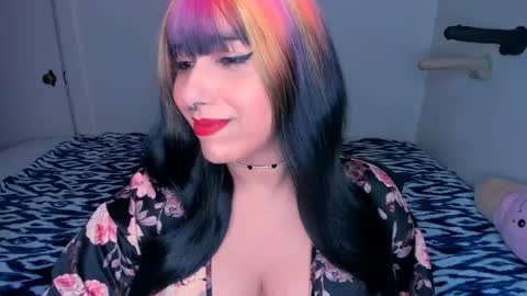 Snapshot of xocurvyrae chatting on March 2025 12:16:01 AM Rae online show from March 2025 12:16:01 AM