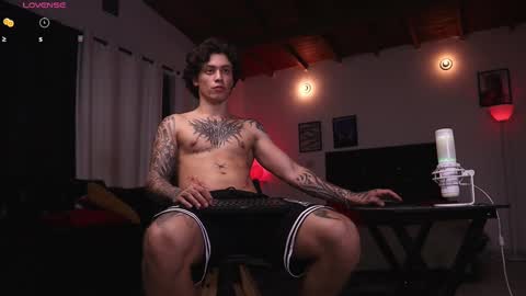 Snapshot of xomega_02 chatting on September 2025 12:47:01 AM online show from September 2025 12:47:01 AM