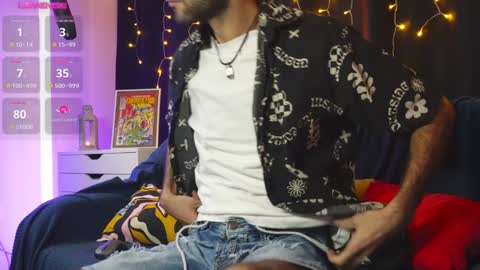 Snapshot of xorylan chatting on January 2025 11:14:01 PM XoRylan online show from January 2025 11:14:01 PM