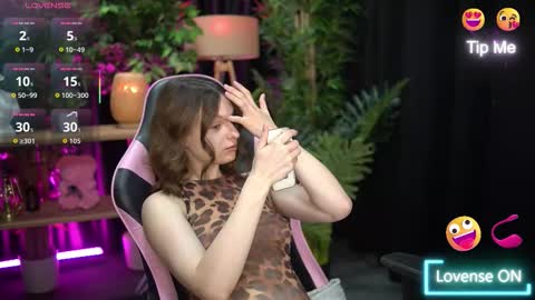 xoxo_molly online show from January 2026 09:06:02 PM