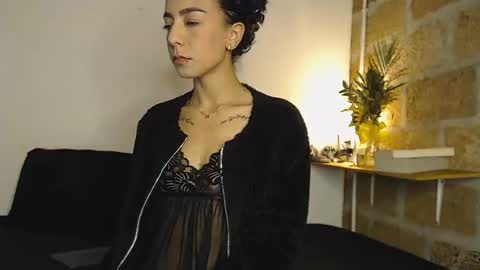 xoxo_natix online show from March 2026 06:21:01 AM