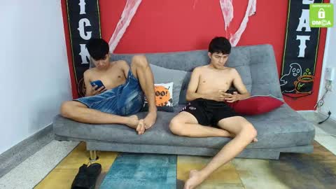 JAIDER CAMILA  CAMILO online show from November 2025 12:51:02 PM