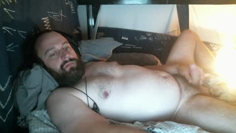 Red online show from January 2025 08:07:02 AM