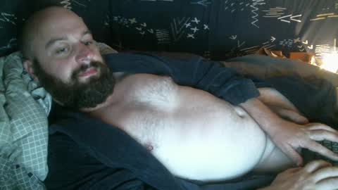 Red online show from February 2025 01:44:01 PM