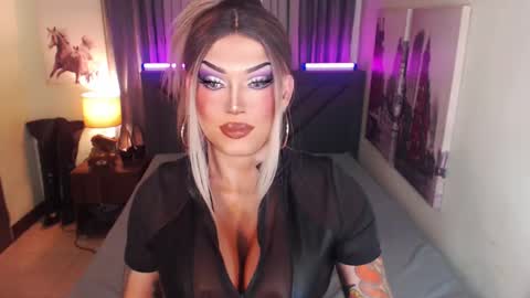 Cattaleya online show from February 2025 01:52:02 PM