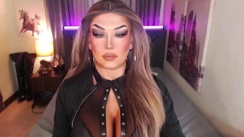 Cattaleya online show from February 2025 08:31:01 PM