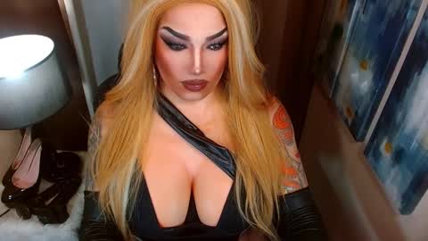 Cattaleya online show from December 2025 09:25:01 AM