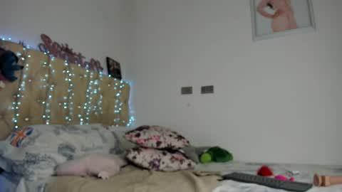 Snapshot of xshantall_hotx chatting on December 2024 09:18:02 PM Shantyonlyfansshantallsalcedo online show from December 2024 09:18:02 PM