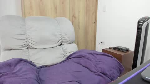 Hellen Sofia instagram hellen5546 online show from April 2026 08:50:01 PM