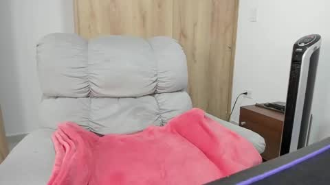 Hellen Sofia instagram hellen5546 online show from April 2026 07:58:02 PM