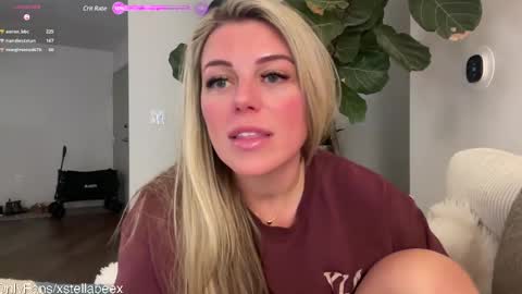 xstellabeex online show from December 2024 11:51:01 PM