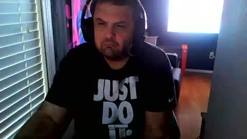 Snapshot of xstrokenchillx chatting on December 2024 10:47:02 PM Wayne online show from December 2024 10:47:02 PM