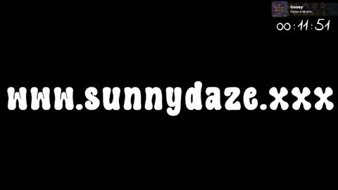 Snapshot of xsunsub chatting on May 2026 10:48:01 PM Sunny Daze online show from May 2026 10:48:01 PM