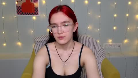 xteeenx online show from February 2025 05:20:01 AM