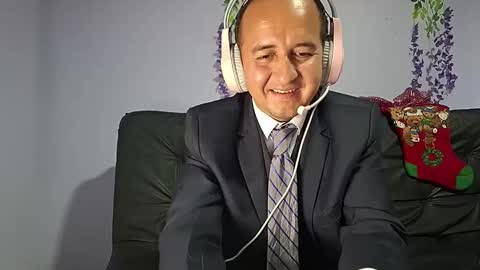 Snapshot of xthesexybossx chatting on November 2025 04:40:02 PM xthesexybossx online show from November 2025 04:40:02 PM