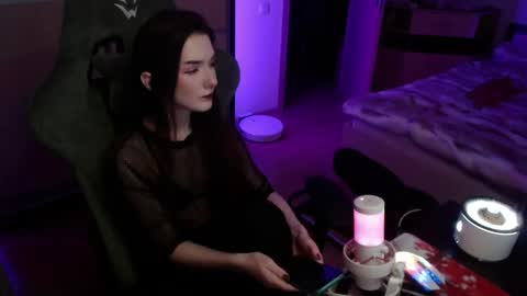 Snapshot of xunamora chatting on January 2026 05:27:02 PM Alice online show from January 2026 05:27:02 PM