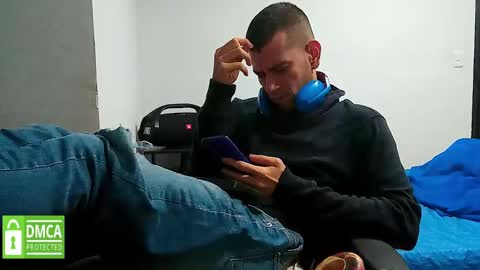 xuyeeg online show from February 2025 06:31:01 AM