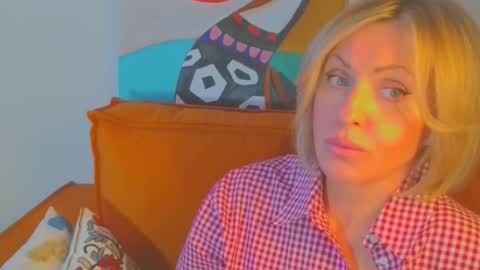 Snapshot of xvaleriax0 chatting on February 2026 04:49:02 PM xvaleriax0 online show from February 2026 04:49:02 PM