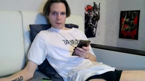 xWannalove online show from November 2025 04:09:02 PM