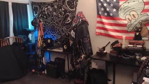 Lilith online show from November 2025 03:23:02 AM