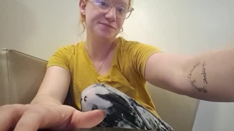 xxmariebliss online show from April 2026 01:37:01 PM