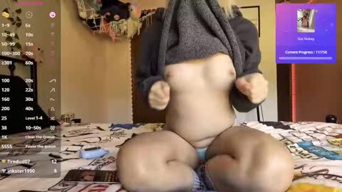 Nicole online show from September 2025 07:03:02 PM