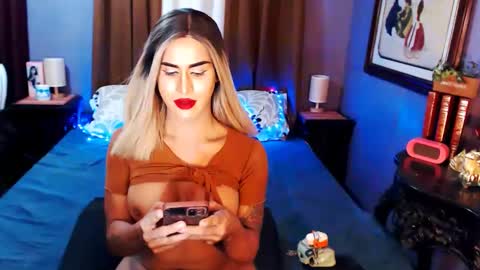 Snapshot of xxqueenofperfectionxx chatting on January 2025 05:10:01 PM urperfection kelly online show from January 2025 05:10:01 PM